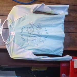 Long sleeve swim top